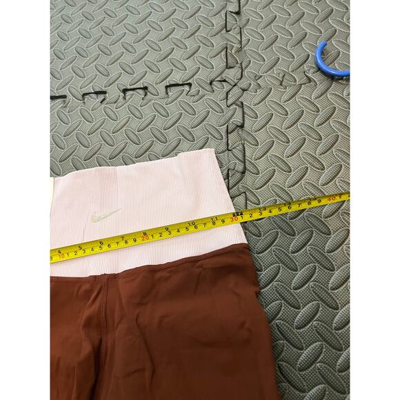 NWT Nike Womens‎ Leggings Small Pants Yoga Luxe High-Waist DM6996-217 MSRP $100 - Picture 7 of 7